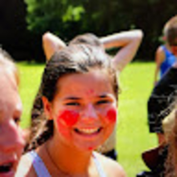 Meet your Posher, Cate - Picture 1 of 1